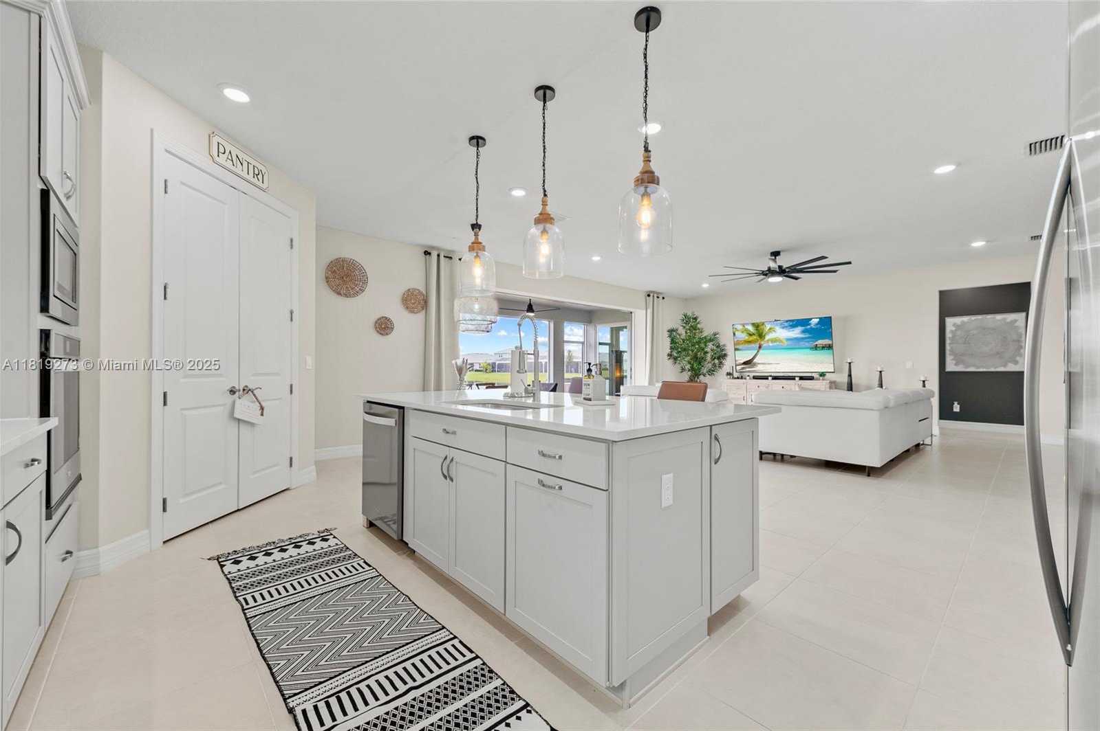 Small Image of 12355 SOUTH WEST MYRTLE OAK DR, Port St. Lucie Number 30