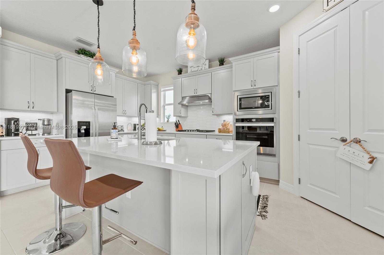 Small Image of 12355 SOUTH WEST MYRTLE OAK DR, Port St. Lucie Number 33