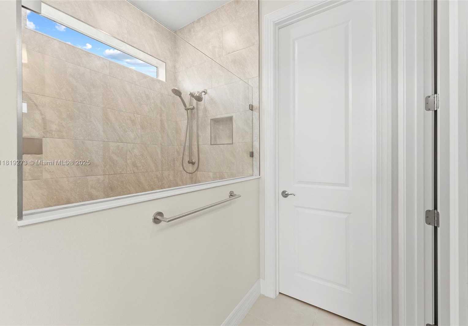 Small Image of 12355 SOUTH WEST MYRTLE OAK DR, Port St. Lucie Number 41