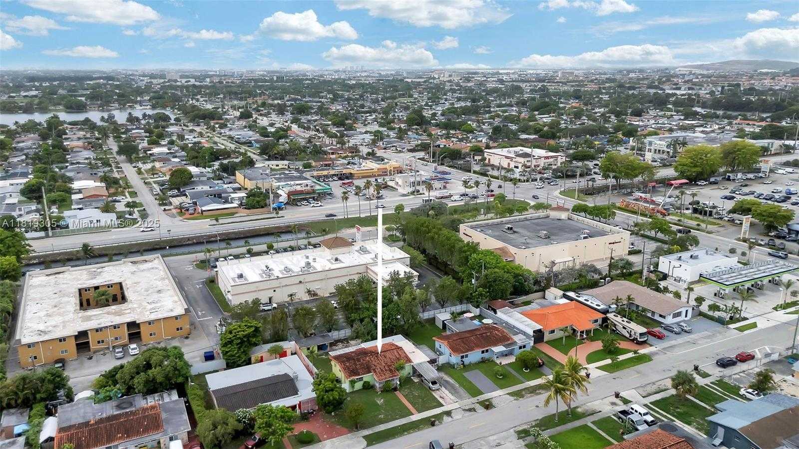 Small Image of 1150 WEST 69TH PL, Hialeah Number 38