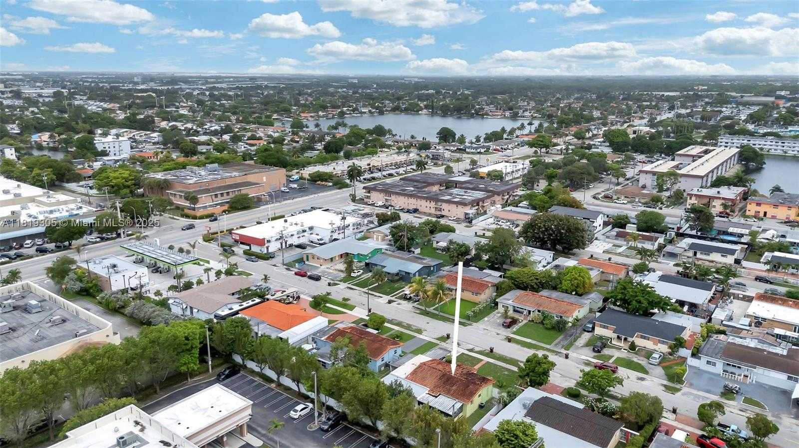 Small Image of 1150 WEST 69TH PL, Hialeah Number 44