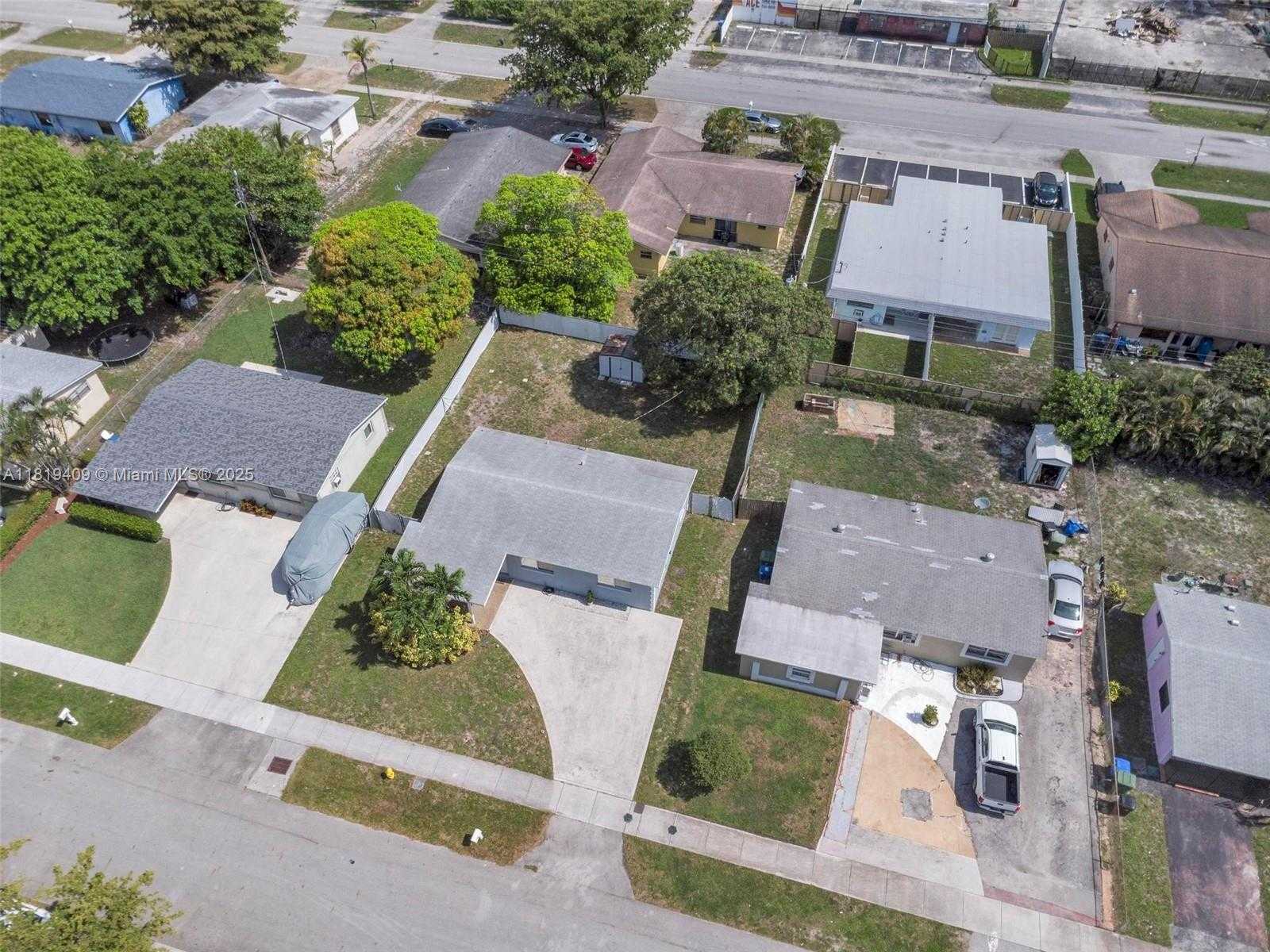 Small Image of 2771 NORTH WEST 25TH ST, Fort Lauderdale Number 40