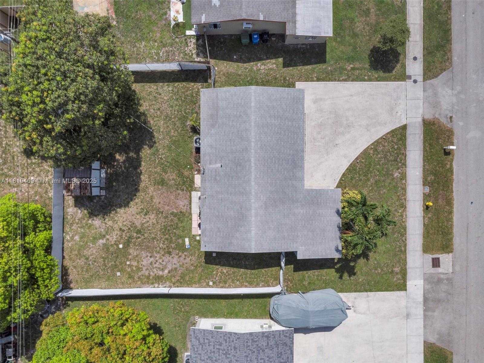 Small Image of 2771 NORTH WEST 25TH ST, Fort Lauderdale Number 42
