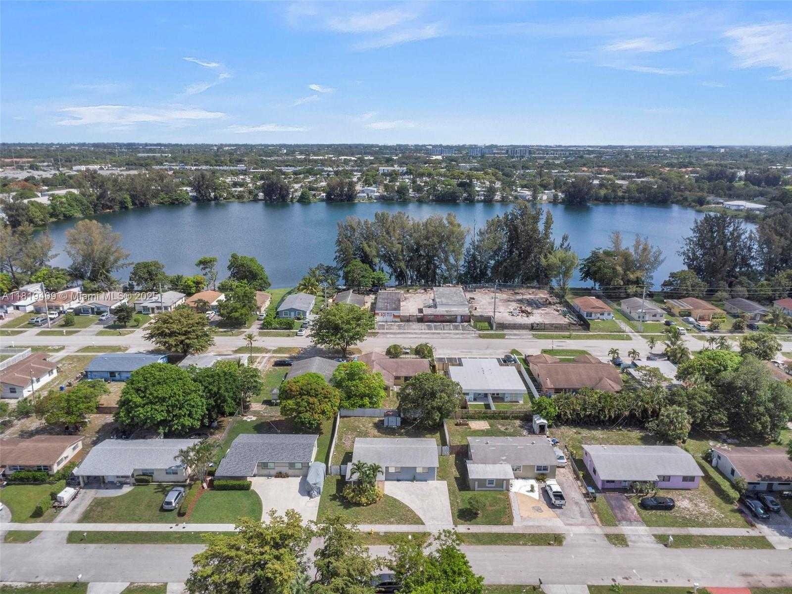 Small Image of 2771 NORTH WEST 25TH ST, Fort Lauderdale Number 43