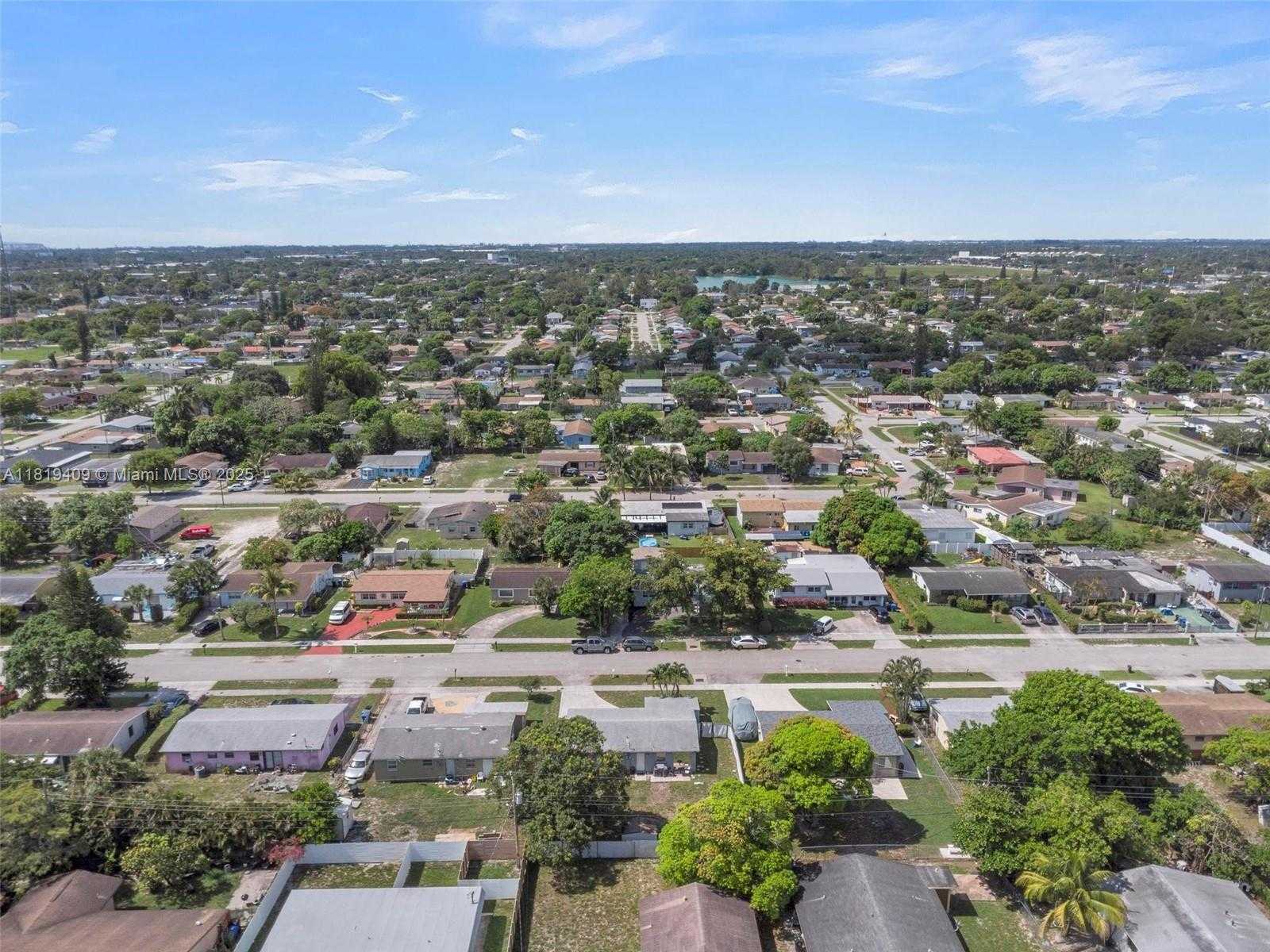 Small Image of 2771 NORTH WEST 25TH ST, Fort Lauderdale Number 44