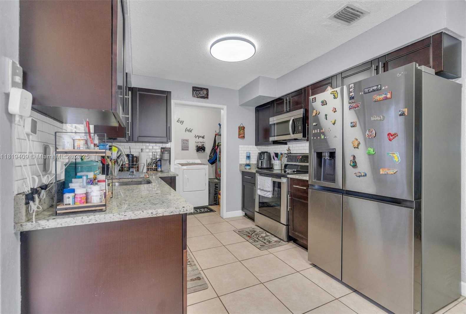 Small Image of 2771 NORTH WEST 25TH ST, Fort Lauderdale Number 7