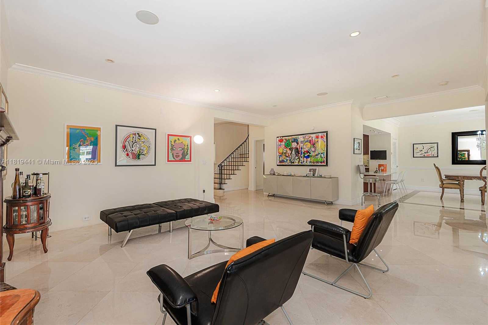 Small Image of 6535 ALLISON RD, Miami Beach Number 17