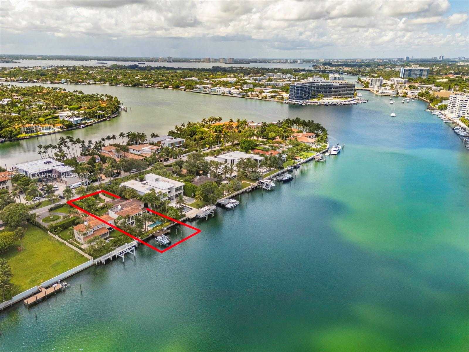 Small Image of 6535 ALLISON RD, Miami Beach Number 2