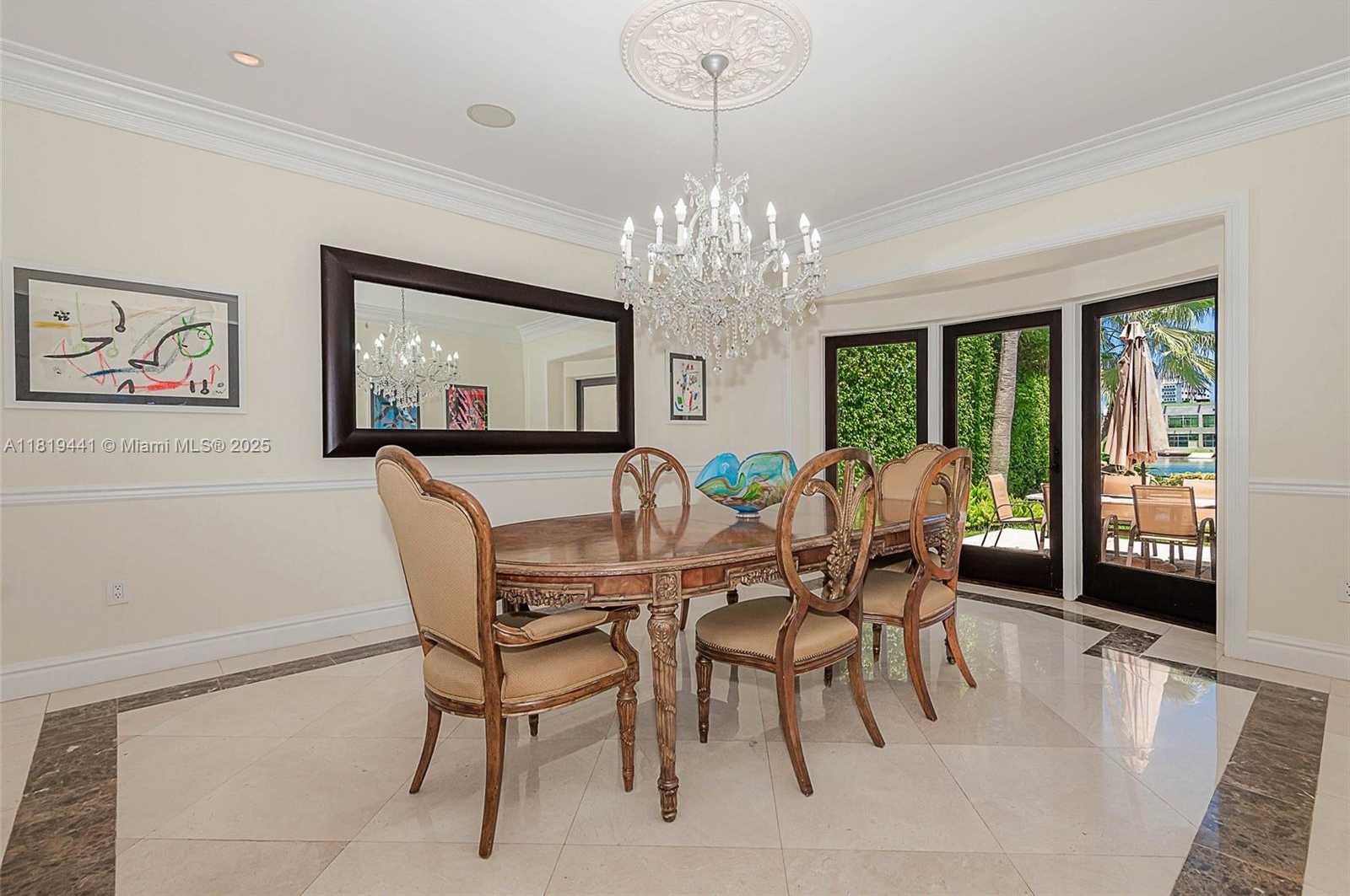 Small Image of 6535 ALLISON RD, Miami Beach Number 20