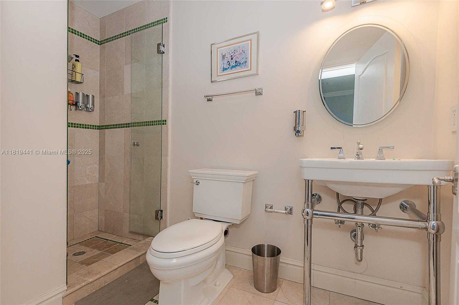 Small Image of 6535 ALLISON RD, Miami Beach Number 37
