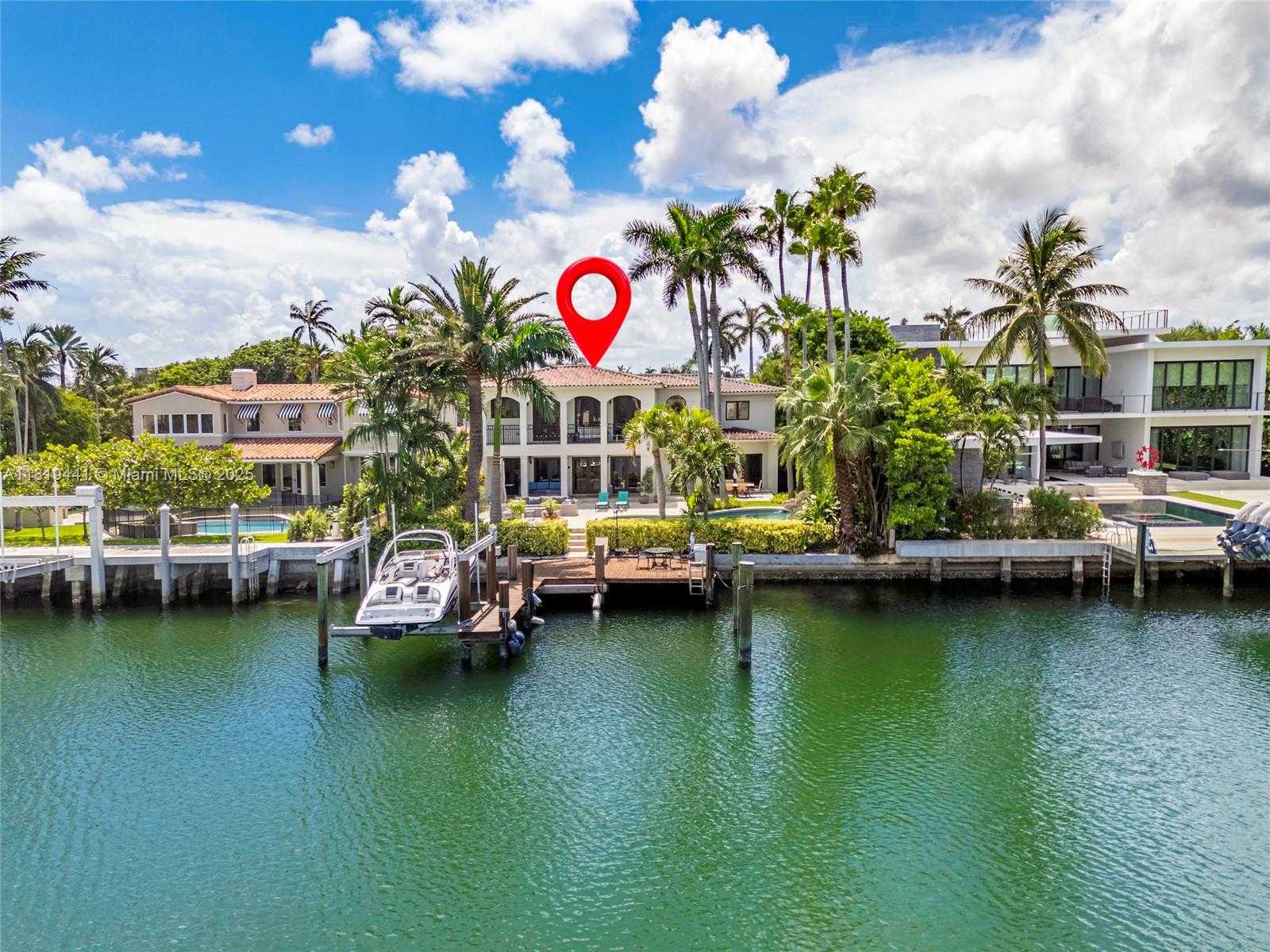 Small Image of 6535 ALLISON RD, Miami Beach Number 9