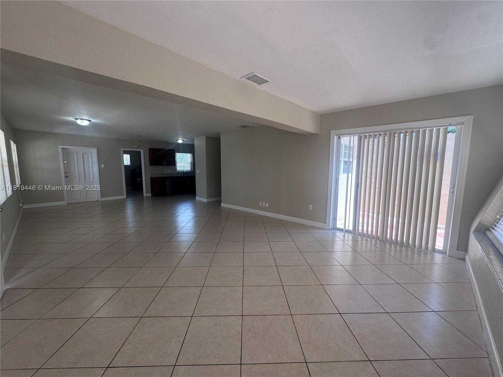 Small Image of 7491 FILLMORE ST, Hollywood Number 53