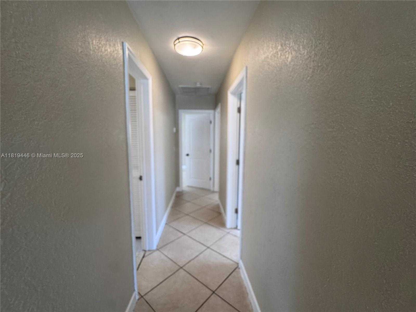 Small Image of 7491 FILLMORE ST, Hollywood Number 7