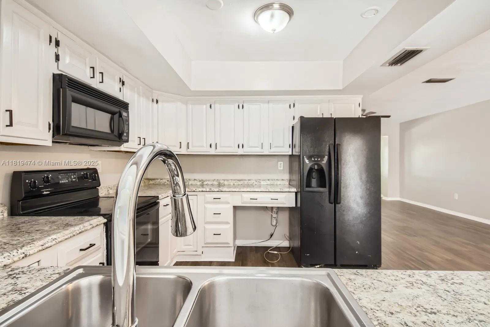 Small Image of 5208 SOUTH WEST 91ST TER, Cooper City Number 11