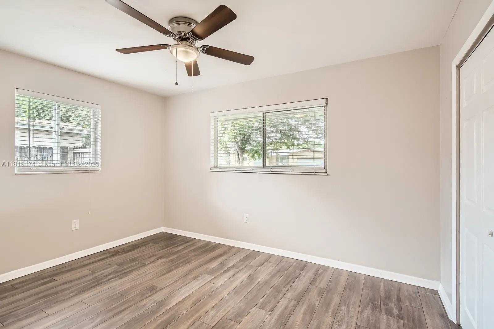 Small Image of 5208 SOUTH WEST 91ST TER, Cooper City Number 19
