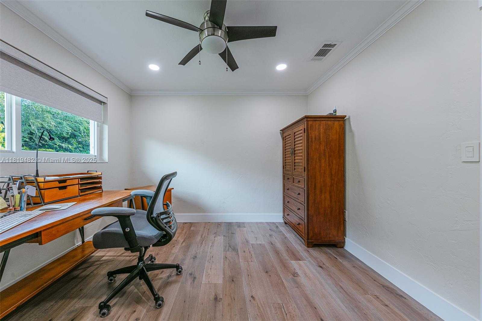Small Image of 15430 SOUTH WEST 260TH ST, Homestead Number 19