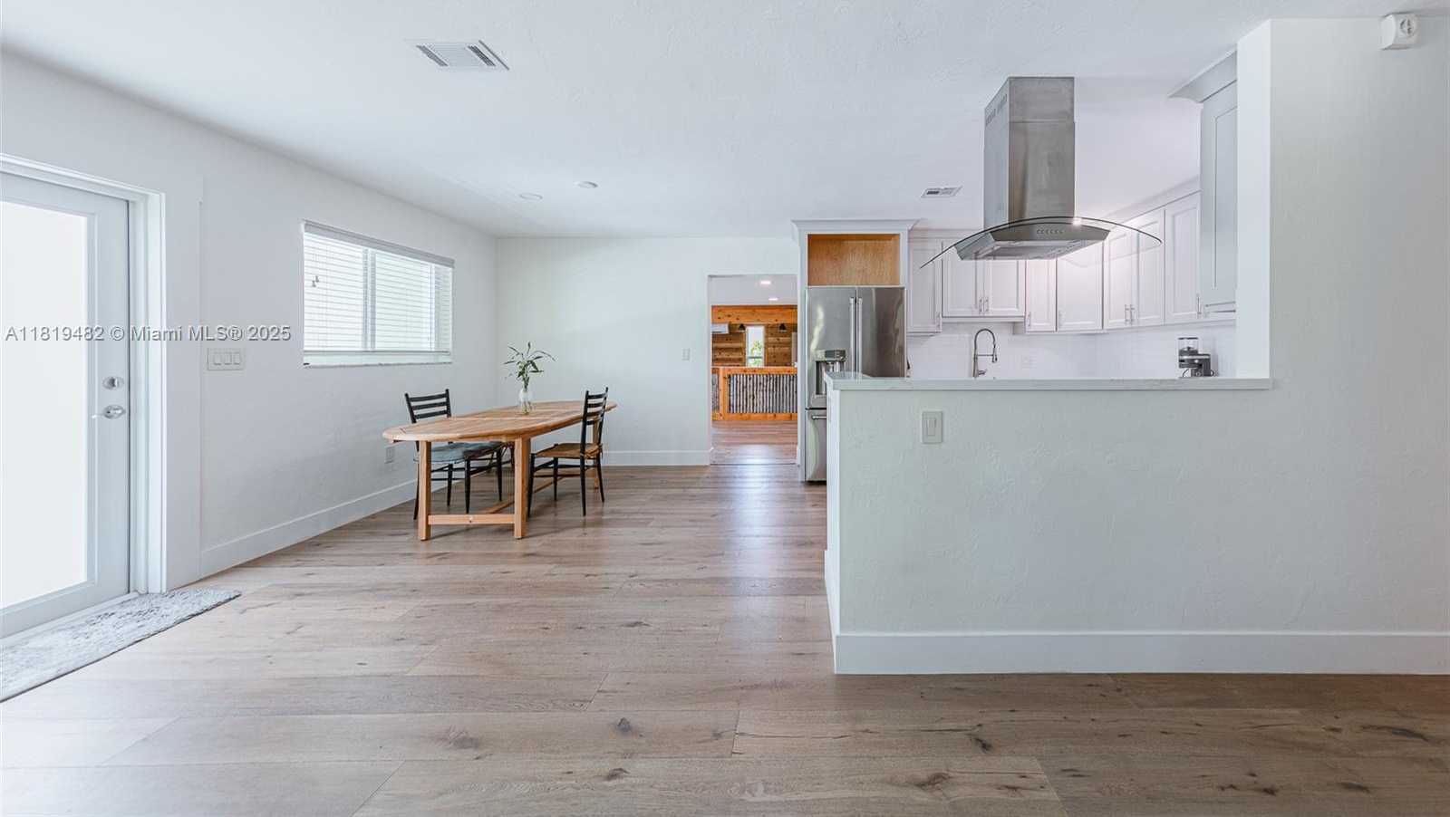 Small Image of 15430 SOUTH WEST 260TH ST, Homestead Number 35