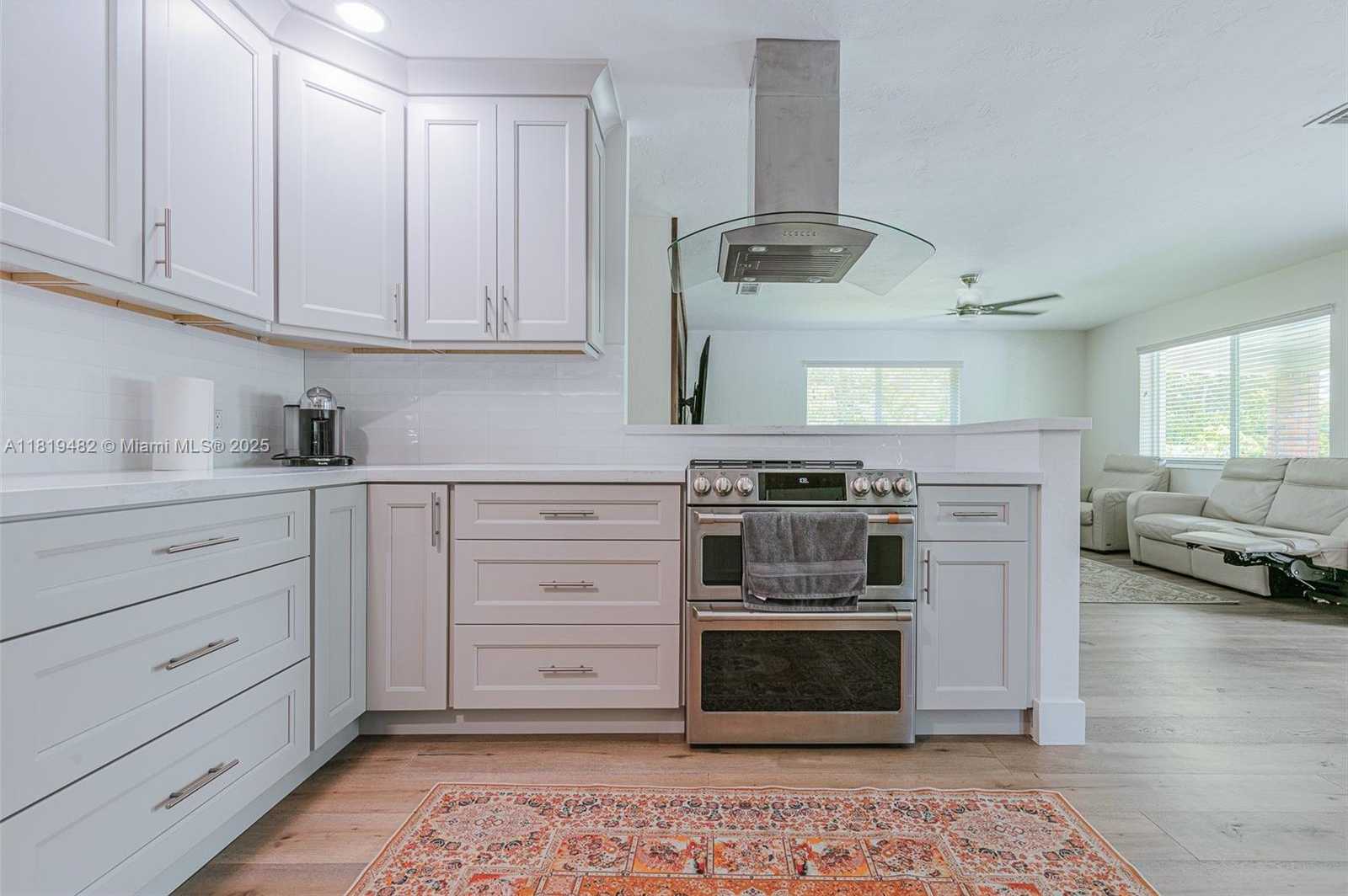 Small Image of 15430 SOUTH WEST 260TH ST, Homestead Number 4