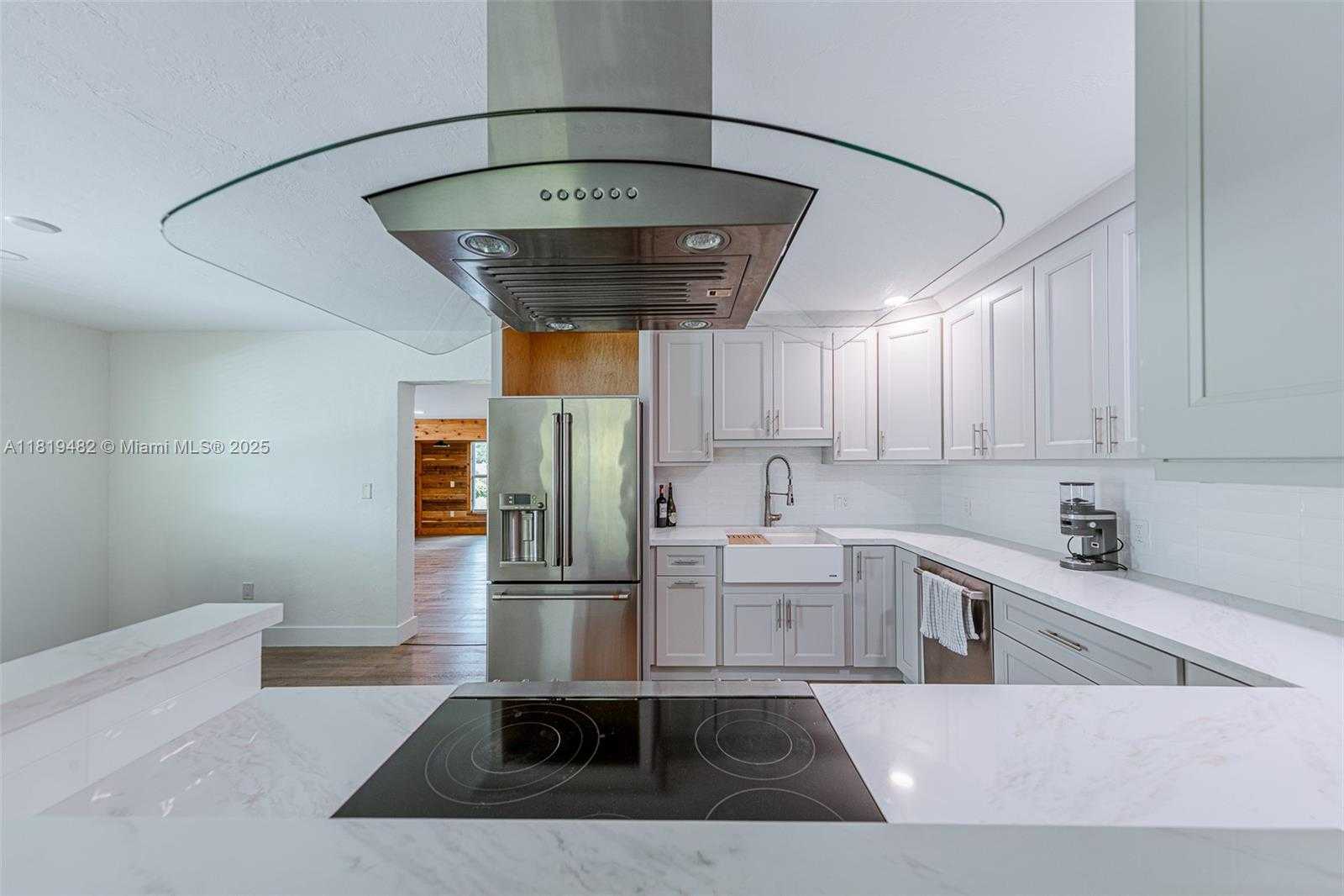 Small Image of 15430 SOUTH WEST 260TH ST, Homestead Number 5