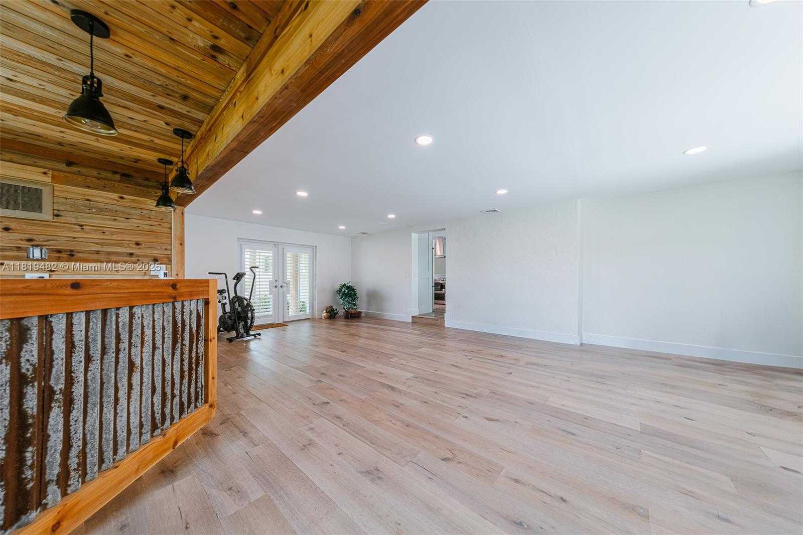 Small Image of 15430 SOUTH WEST 260TH ST, Homestead Number 6