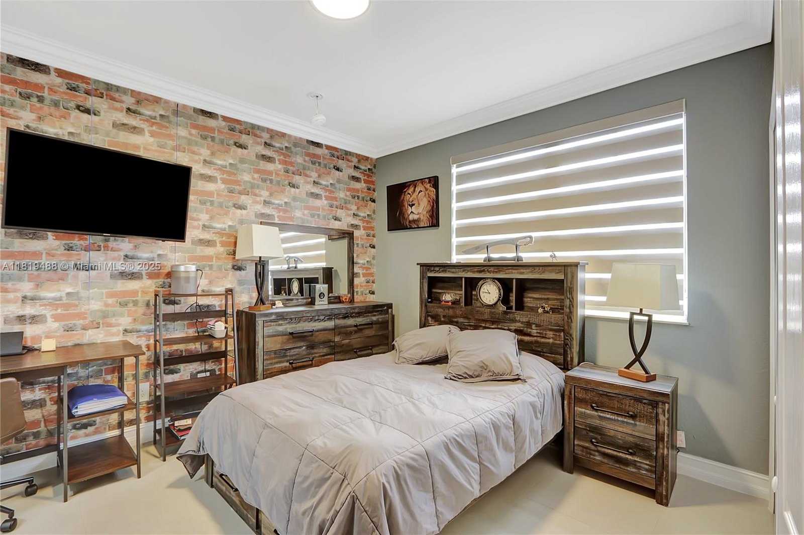 Small Image of 8902 NORTH WEST 178TH LN, Hialeah Number 41