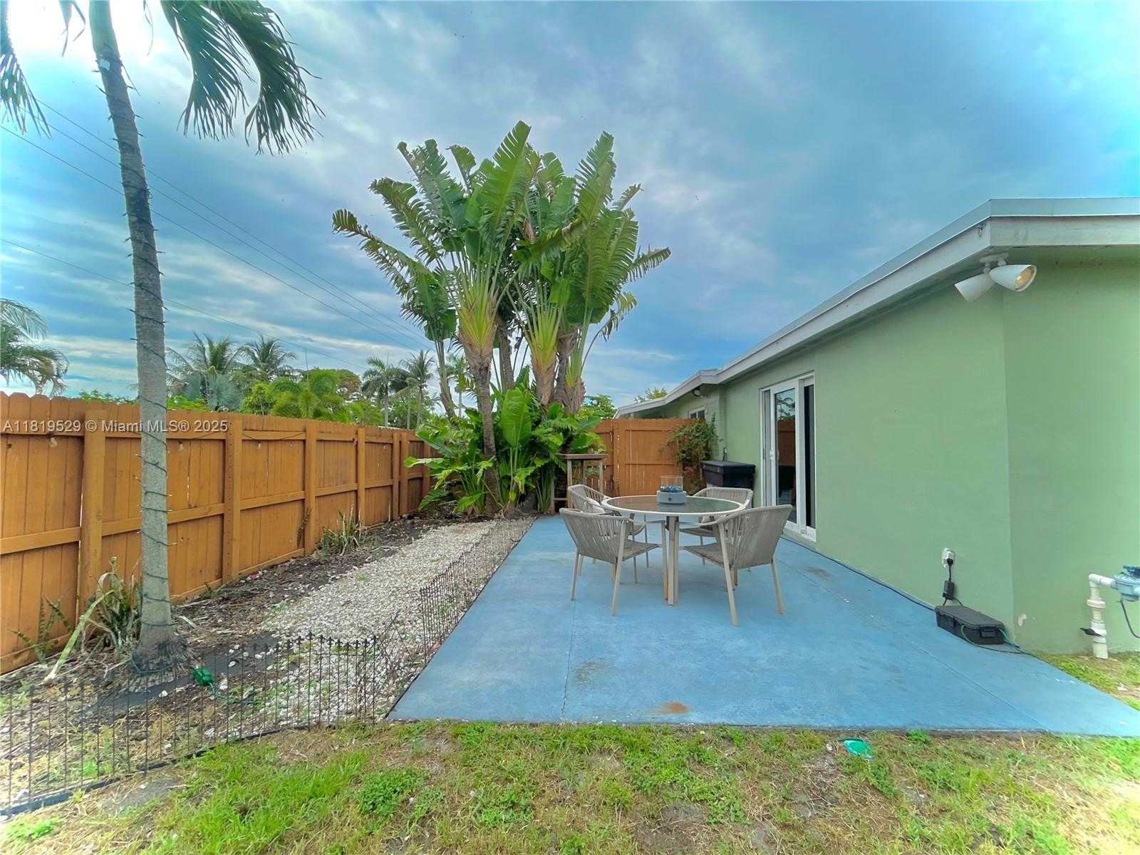 Small Image of 4580 NORTH WEST 3RD AVE, Oakland Park Number 24