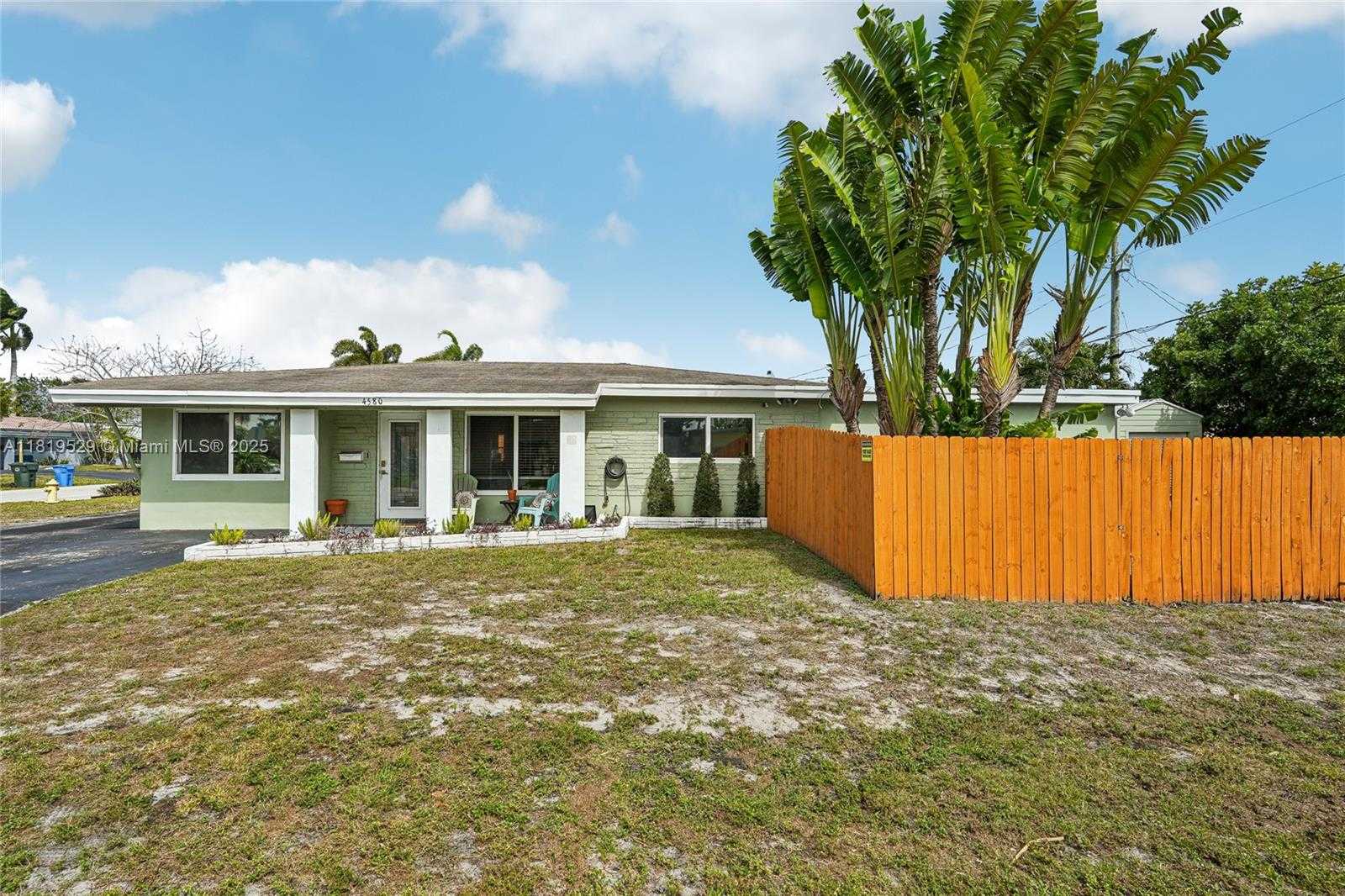 Small Image of 4580 NORTH WEST 3RD AVE, Oakland Park Number 26