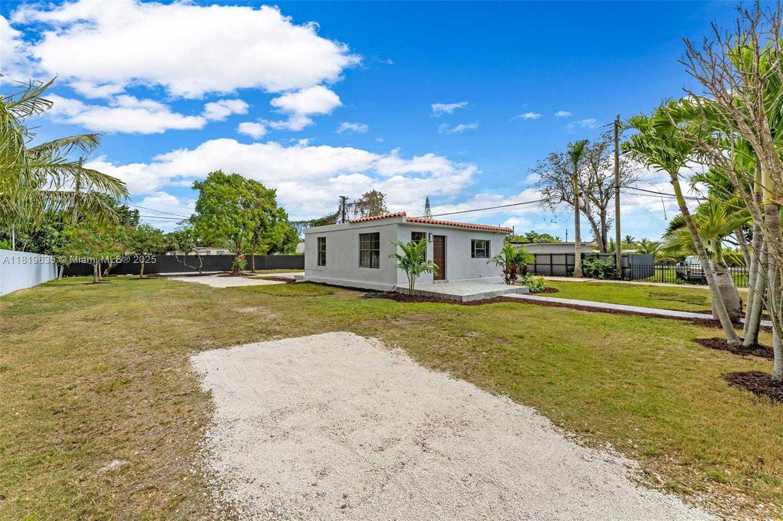 Small Image of 29035 SOUTH WEST 157TH AVE, Homestead Number 18