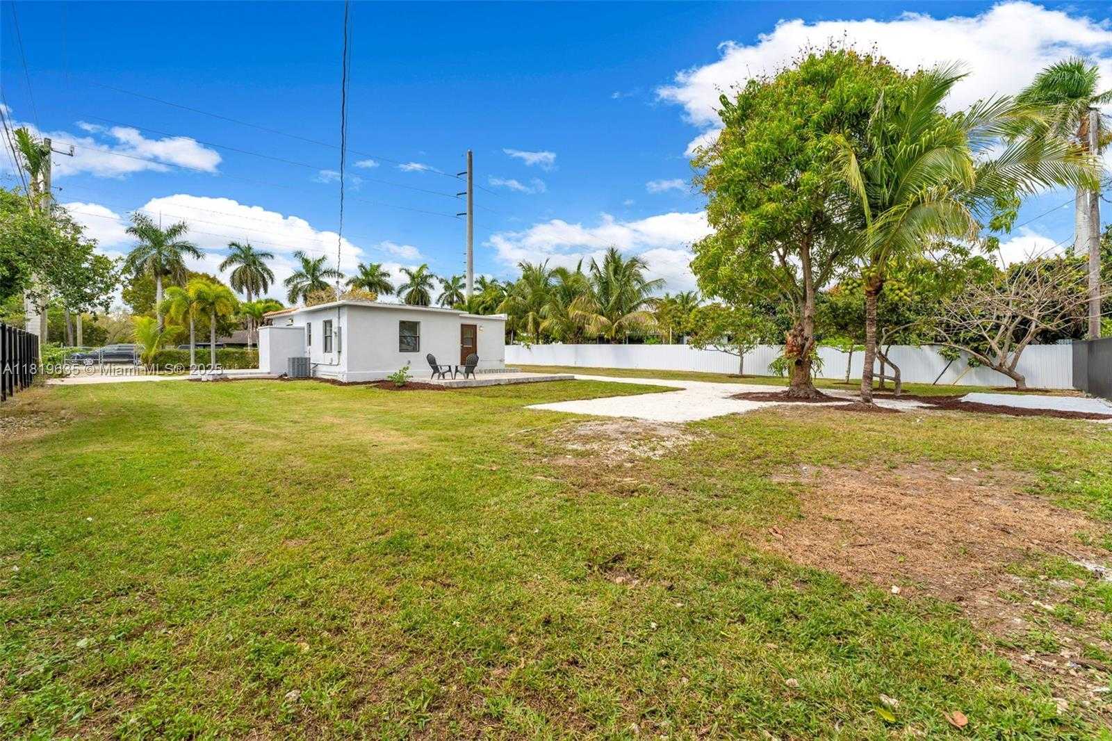Small Image of 29035 SOUTH WEST 157TH AVE, Homestead Number 20