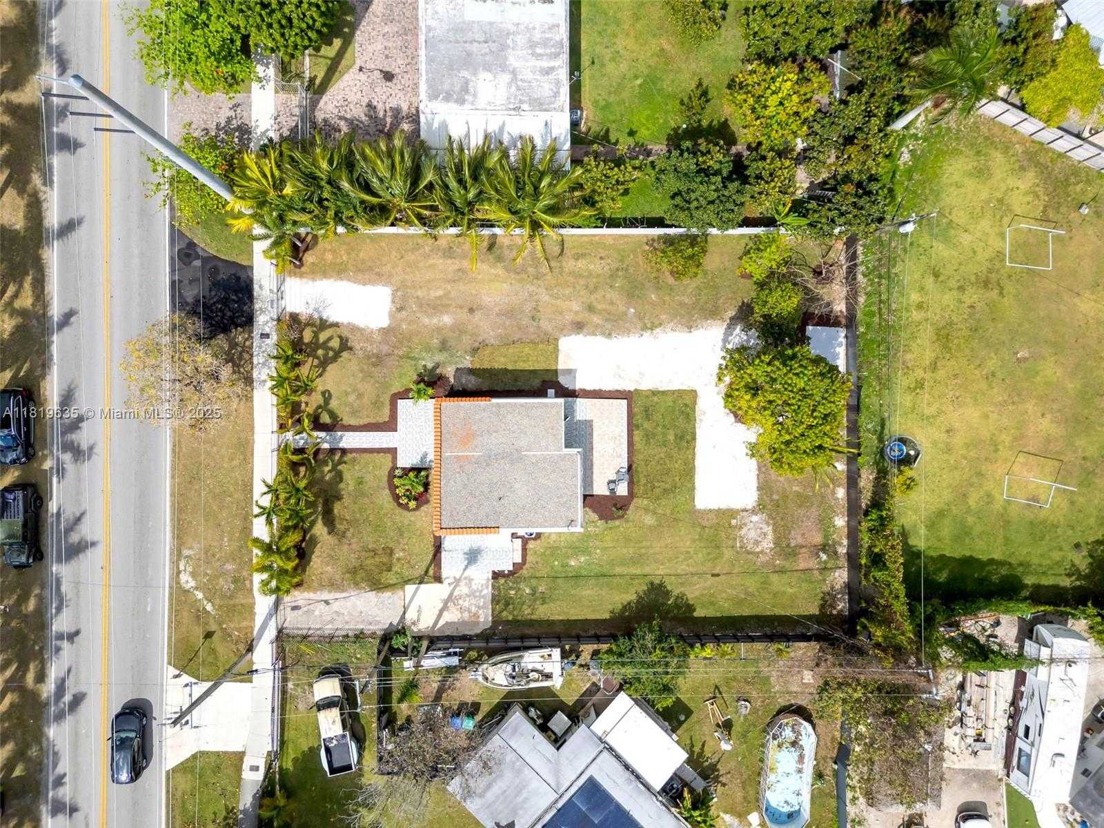Small Image of 29035 SOUTH WEST 157TH AVE, Homestead Number 25
