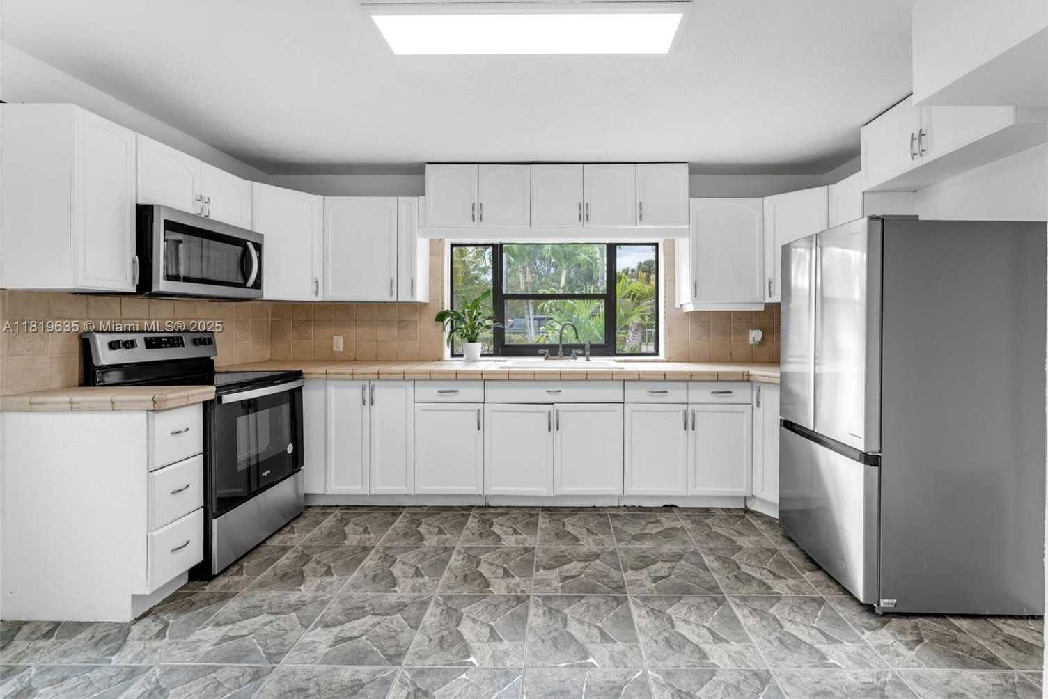 Small Image of 29035 SOUTH WEST 157TH AVE, Homestead Number 9