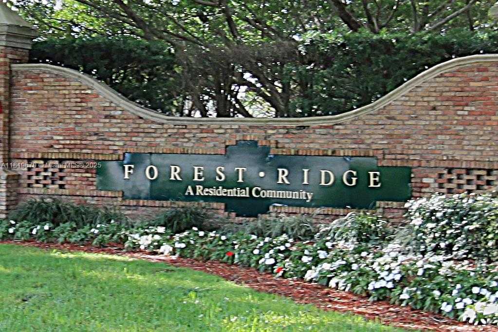 Small Image of 3320 MAPLE LN, Davie Number 31