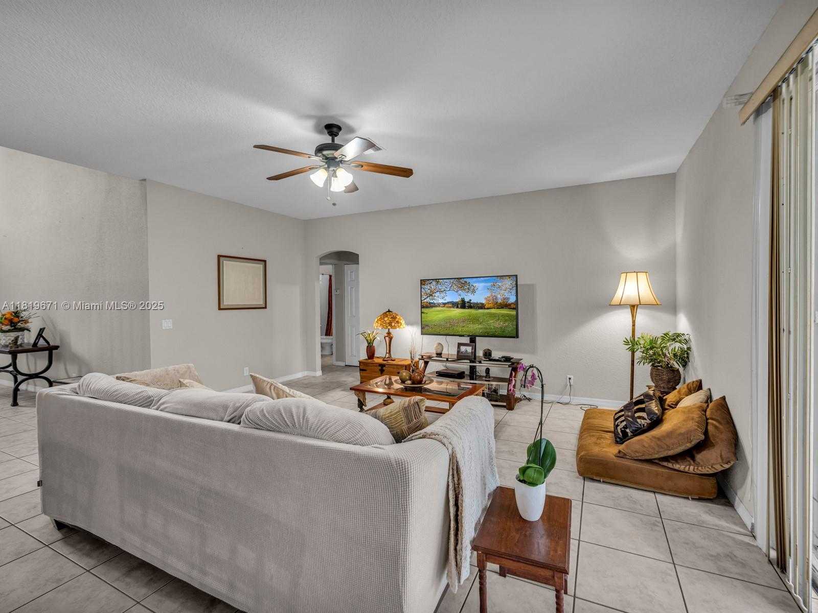 Small Image of 4209 PINEWOOD LN, Weston Number 18