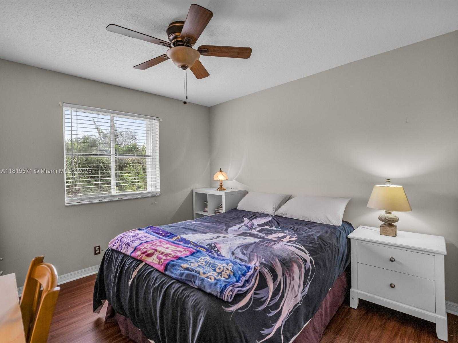 Small Image of 4209 PINEWOOD LN, Weston Number 37