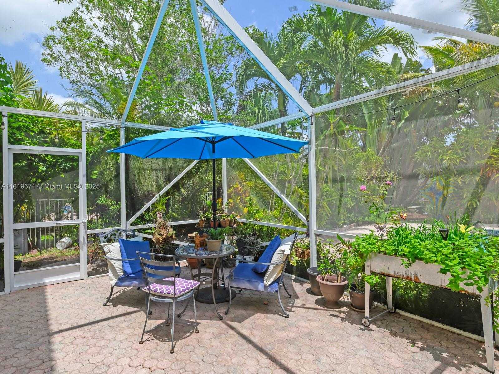 Small Image of 4209 PINEWOOD LN, Weston Number 46