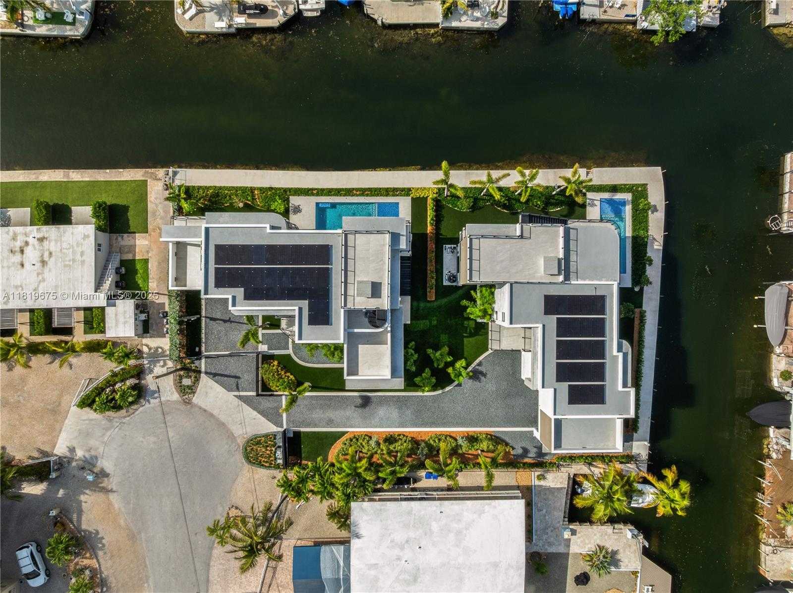 Small Image of 301 BUTTONWOOD CIR #B, Key Largo Number 33