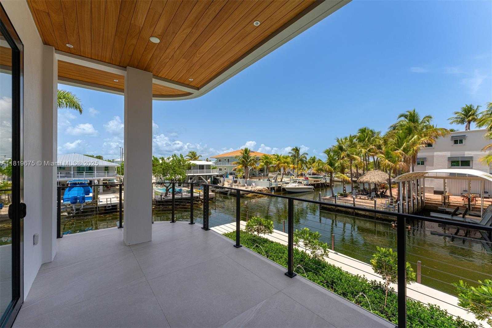 Small Image of 301 BUTTONWOOD CIR #B, Key Largo Number 9