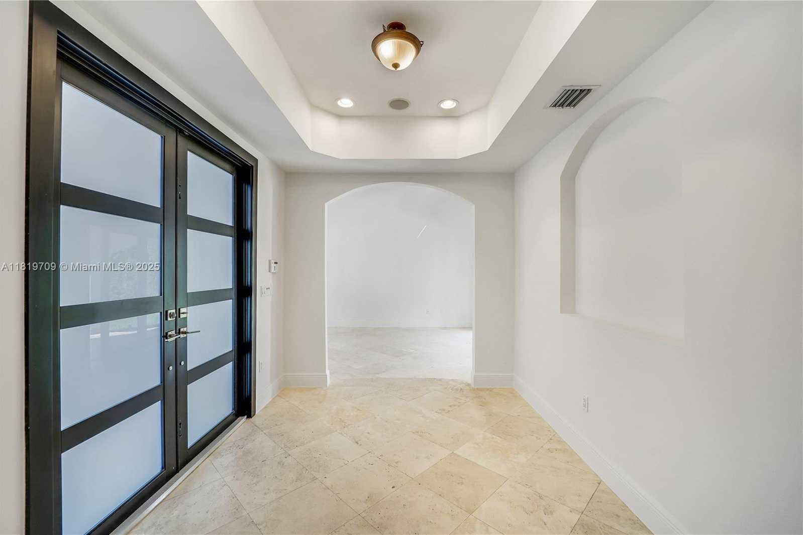 Small Image of 16763 NORTH WEST 77TH PATH, Miami Lakes Number 10