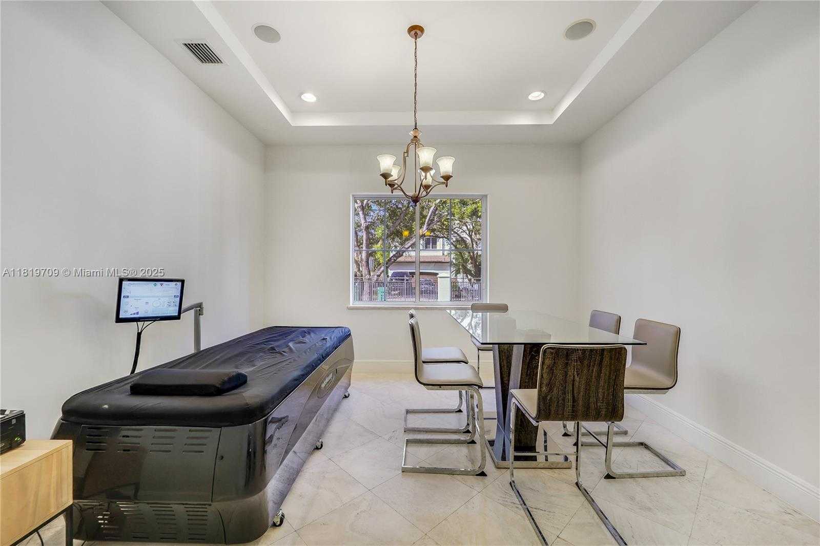 Small Image of 16763 NORTH WEST 77TH PATH, Miami Lakes Number 17