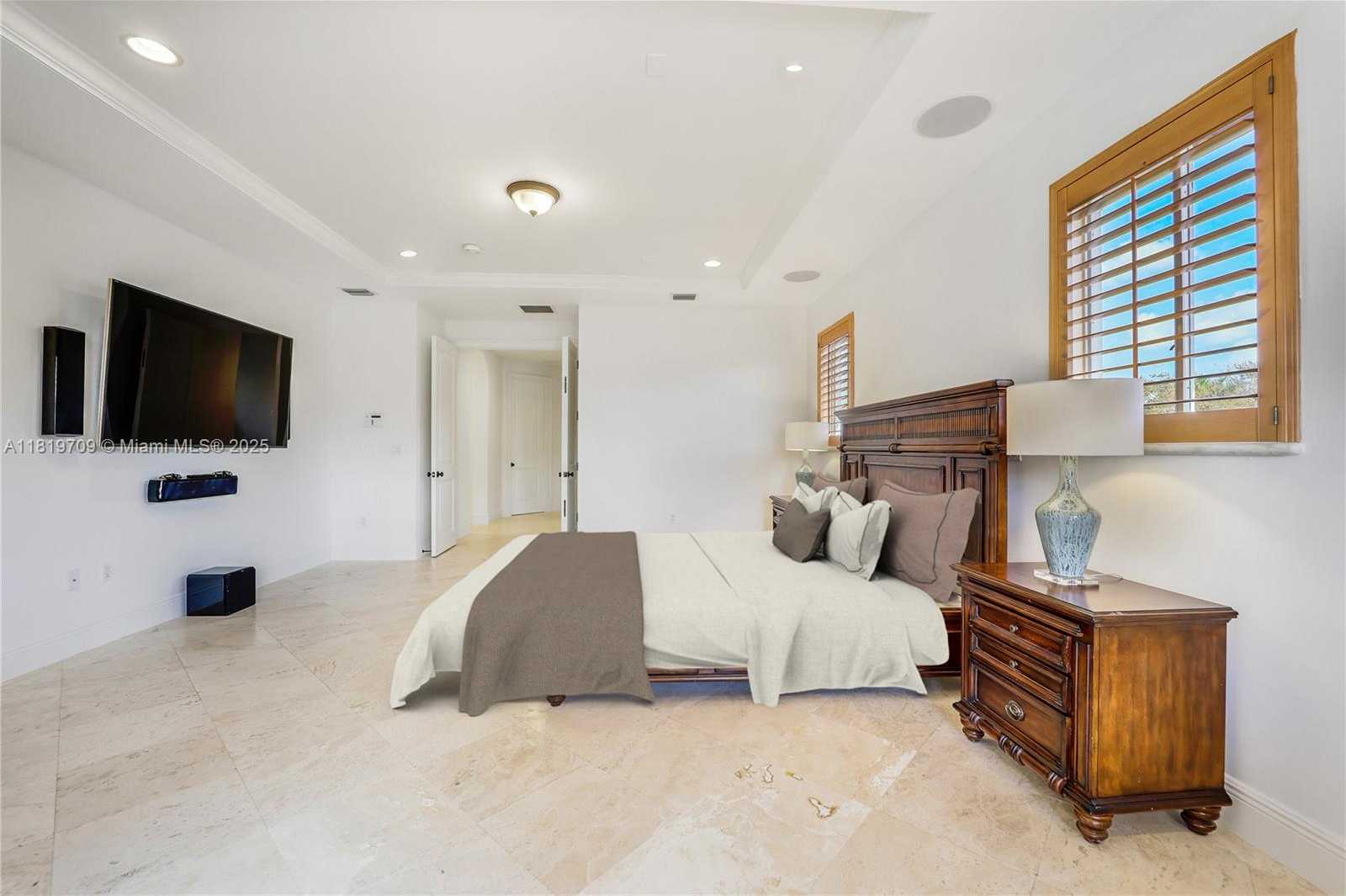 Small Image of 16763 NORTH WEST 77TH PATH, Miami Lakes Number 21