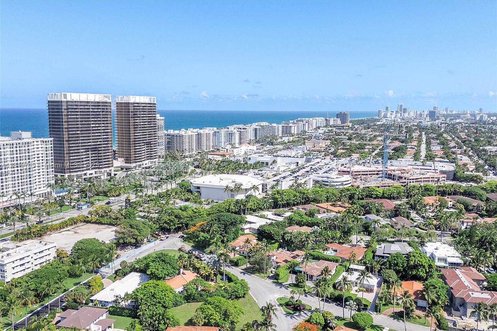 Small Image of 96 BAL CROSS DR, Bal Harbour Number 16
