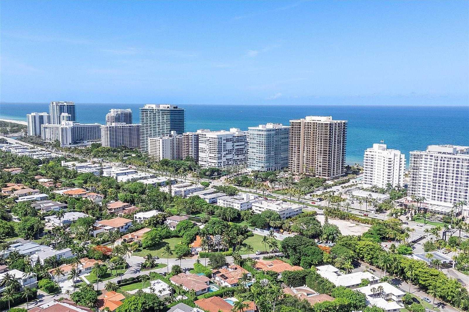 Small Image of 96 BAL CROSS DR, Bal Harbour Number 17