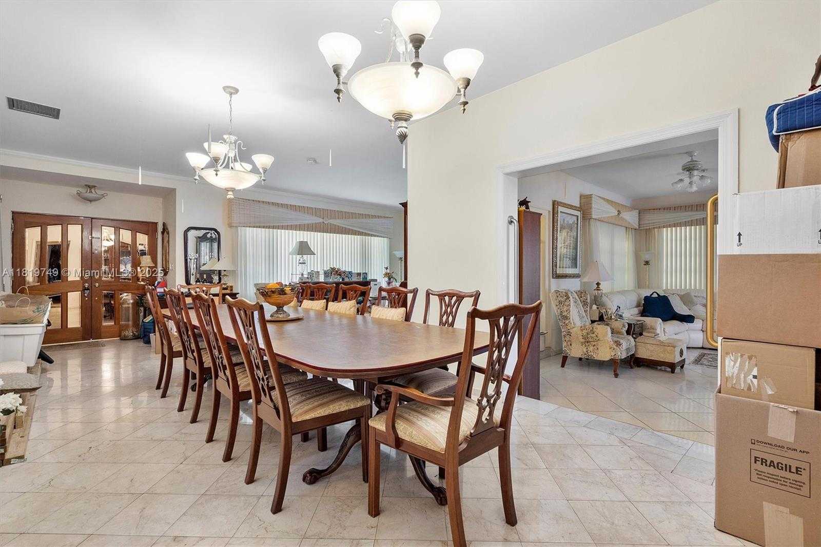 Small Image of 96 BAL CROSS DR, Bal Harbour Number 4