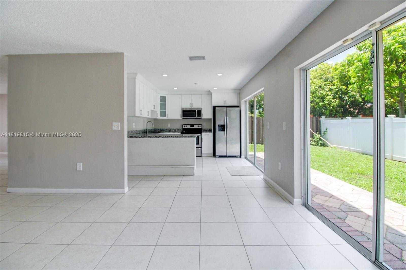 Small Image of 9741 SOUTH WEST 12TH ST, Pembroke Pines Number 11