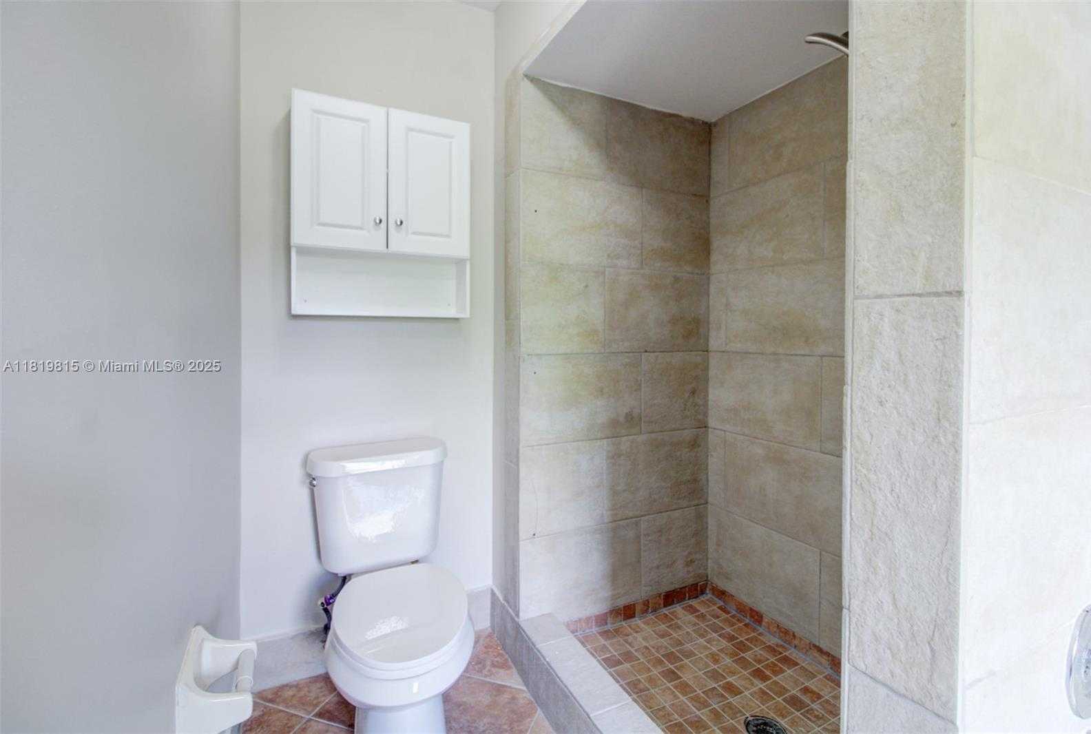 Small Image of 9741 SOUTH WEST 12TH ST, Pembroke Pines Number 17