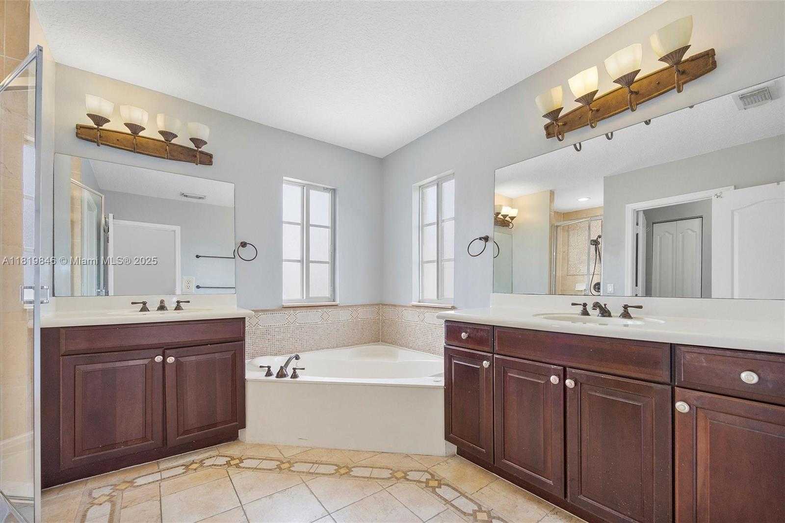 Small Image of 27681 SOUTH WEST 139TH PL, Homestead Number 29