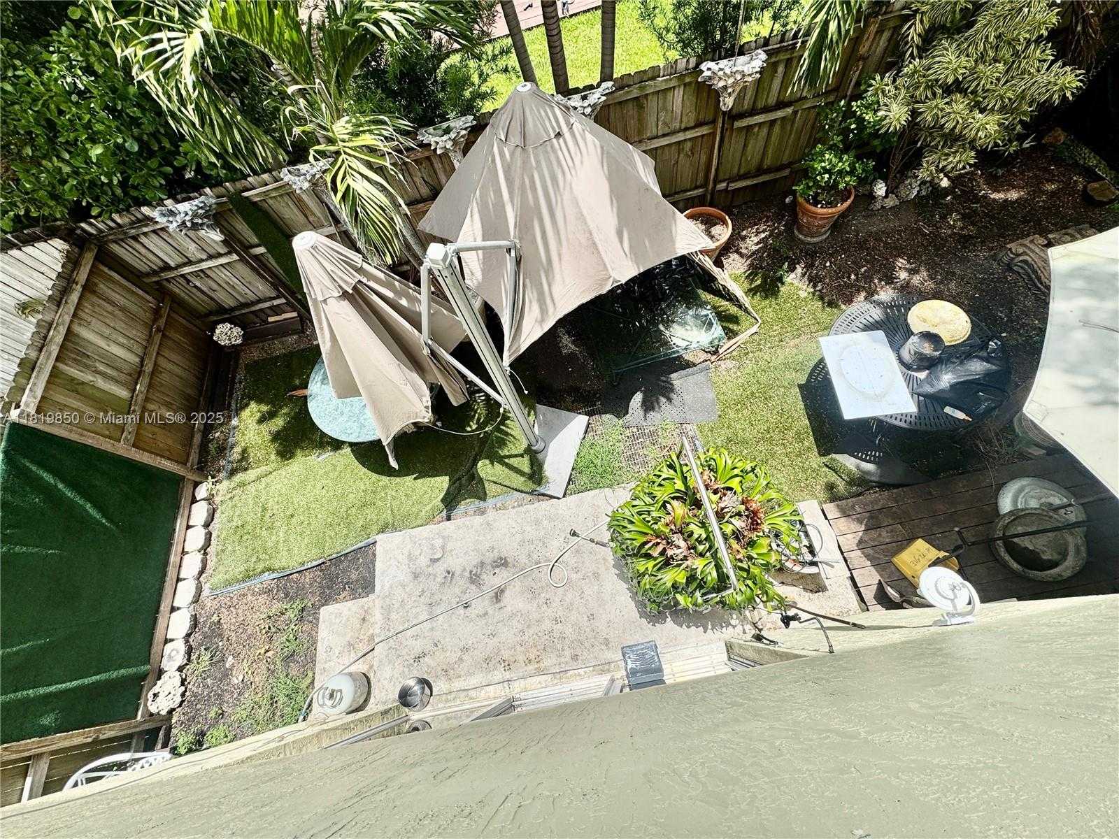 Small Image of 373 NORTH EAST 35TH AVE, Homestead Number 10