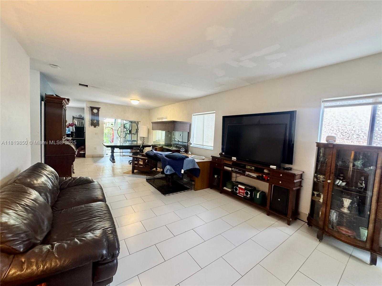 Small Image of 373 NORTH EAST 35TH AVE, Homestead Number 4