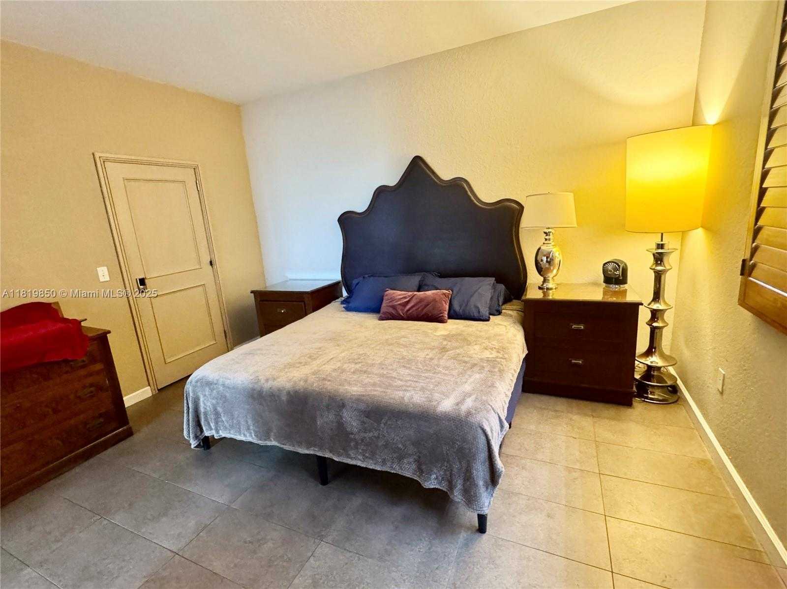 Small Image of 373 NORTH EAST 35TH AVE, Homestead Number 8