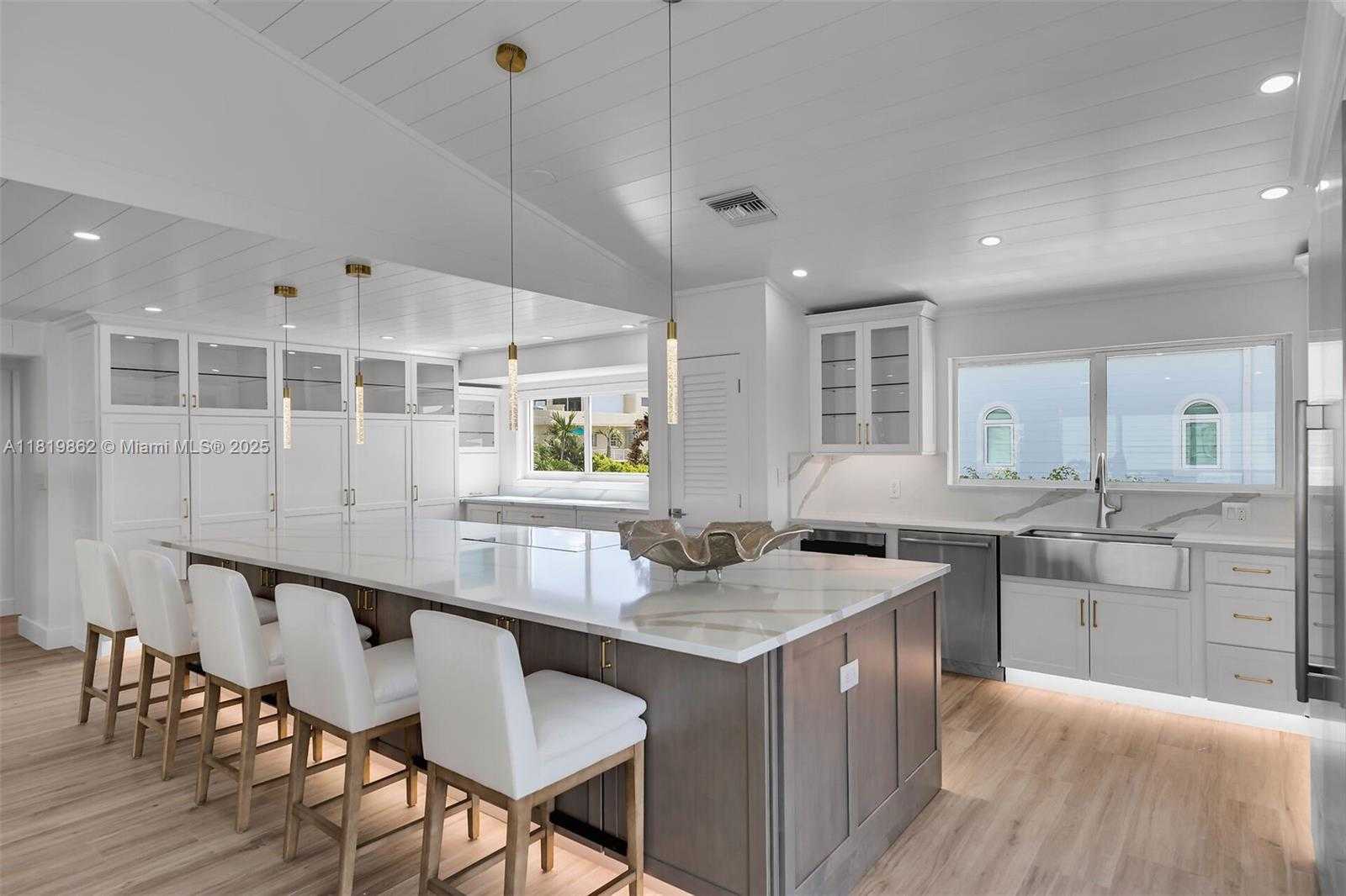 Small Image of 126 VILLA BELLA DR, Islamorada Number 3